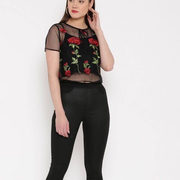 Forever 21 black and red Contemporary Embroidered Rose Floral Mesh Crop Blouse - Picture 3 of 8